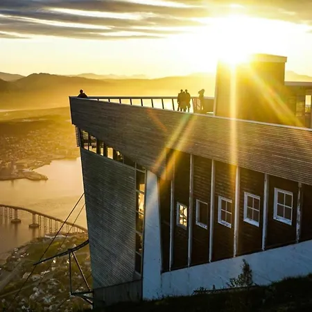 Location In The Center With Free Parking * Tromso