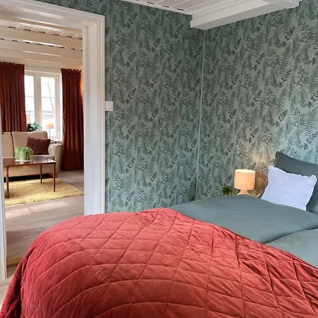Location In The Center With Free Parking Appartement